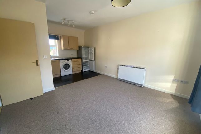Flat for sale in Grouse Road, Calne