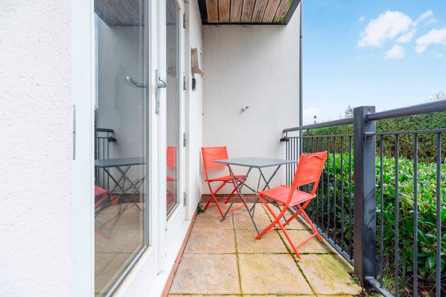 26 Maple Road, Shaftesbury photo 4