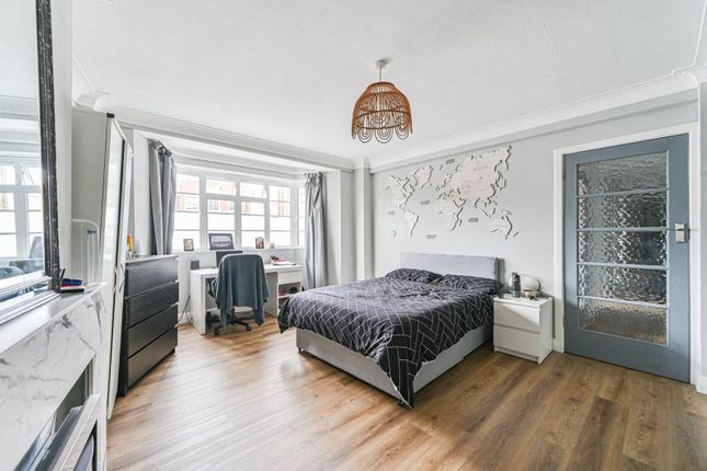 Thumbnail Flat for sale in Streatham High Road, Streatham Hill, London