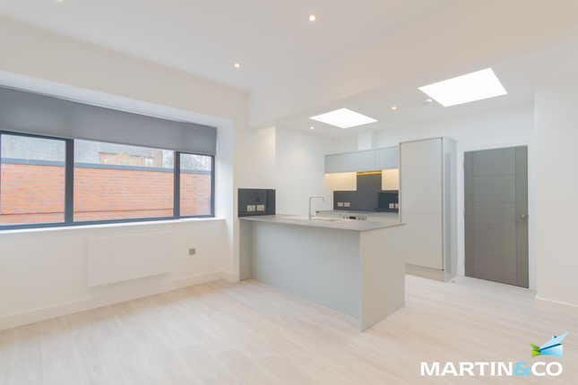 Flat to rent in South Street, Harborne