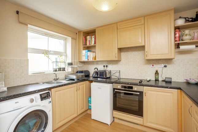 Flat 3, 31, Marigold Lane, Loughborough photo 4