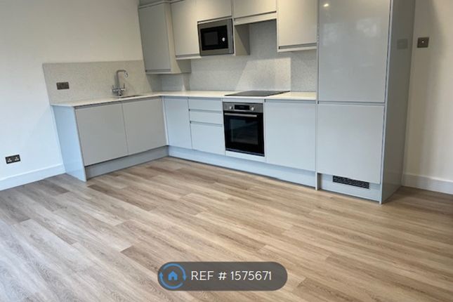 Thumbnail Flat to rent in Datchet, Windsor