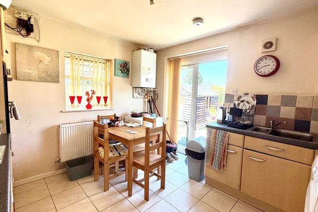 25, Horsebrook Park, Calne photo 4