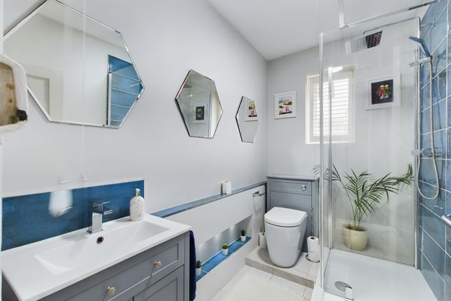 Flat 10, 26, Brunswick Square, Hove photo 4