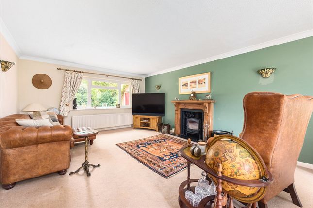 Raun House,, Hound Green, Hampshire photo 3