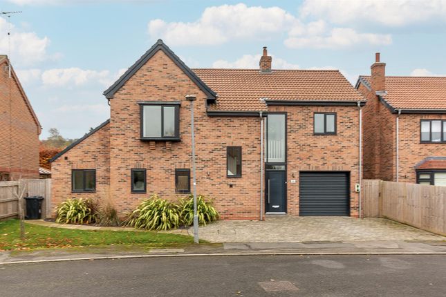 Detached house for sale in Harewood Close, Radcliffe-On-Trent, Nottingham