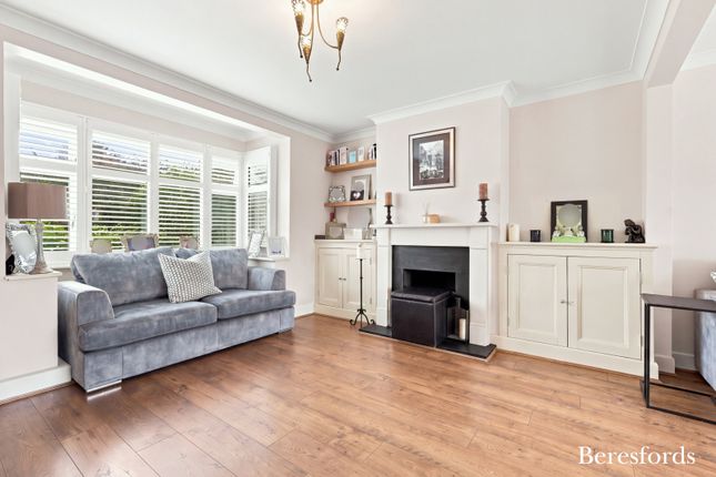 74, Kilworth Avenue, Brentwood photo 3