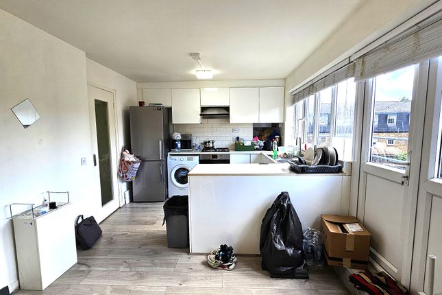 312a, Walworth Road, London photo 4