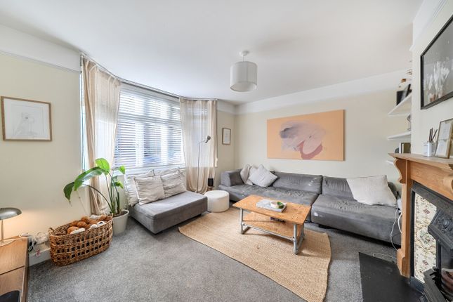 10, Spencers Road, Maidenhead photo 3