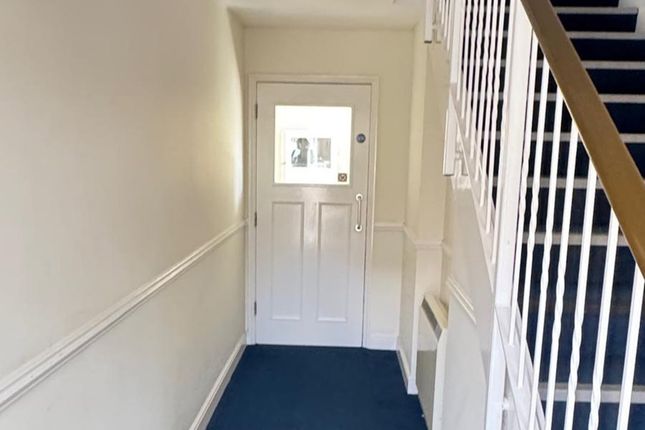 52, Dunlop Close, Dartford photo 5