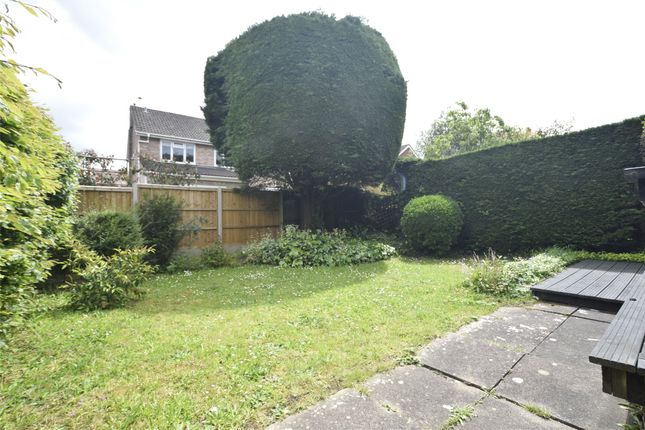 Room 1, 6, Tommy Taylors Lane, Gloucestershire photo 4