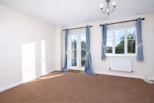 95, Hazel Road, Alton photo 3