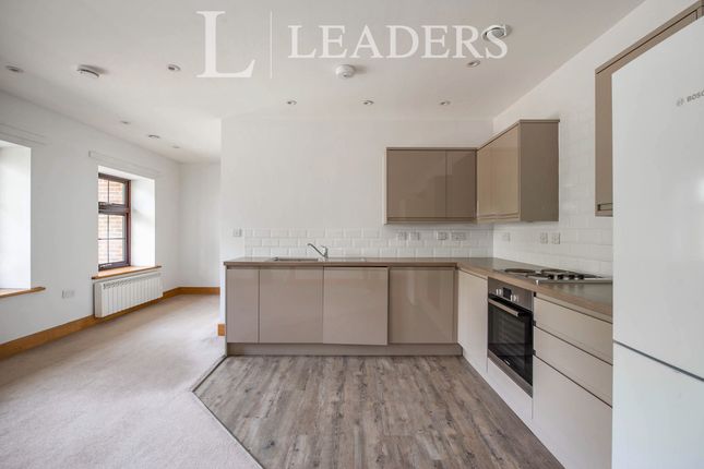 Flat 5, Fernhill House, Horley photo 4