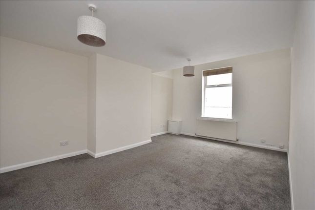 Flat 1, 5, St Thomas's Road, Chorley photo 2