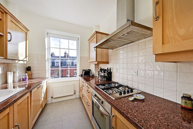 Flat 5, 48, Pimlico Road, London photo 2