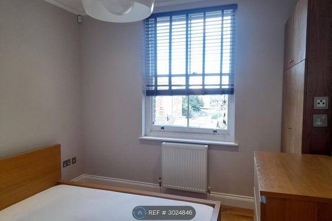 Tabley Road, Flat, London photo 3