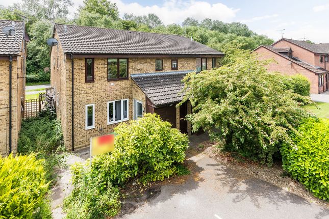 1-bed flat on 19 Clarendon Close, Abingdon, £130,000