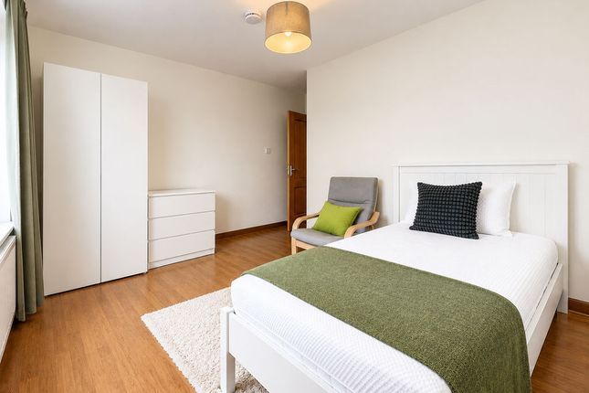 Room 7, 29, Freemantle Road, Gosport photo 2