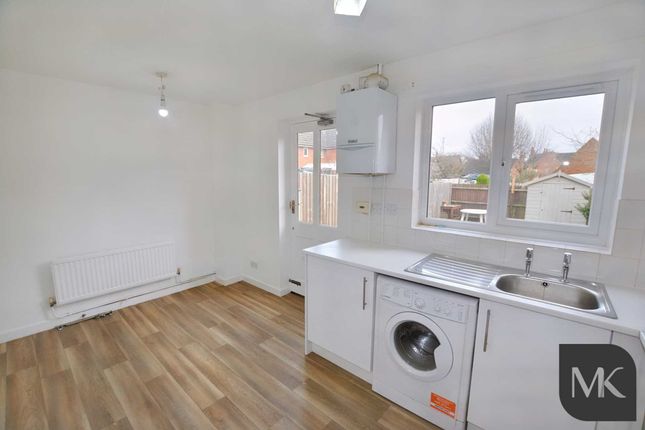 Terraced house to rent in Thrupp Close, Castlethorpe