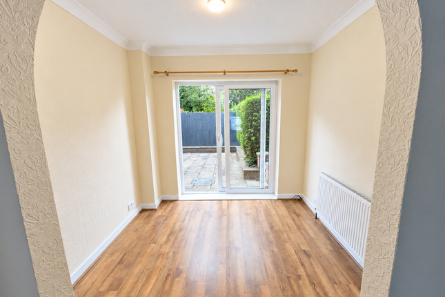 34, Leedham Close, Sheffield photo 2