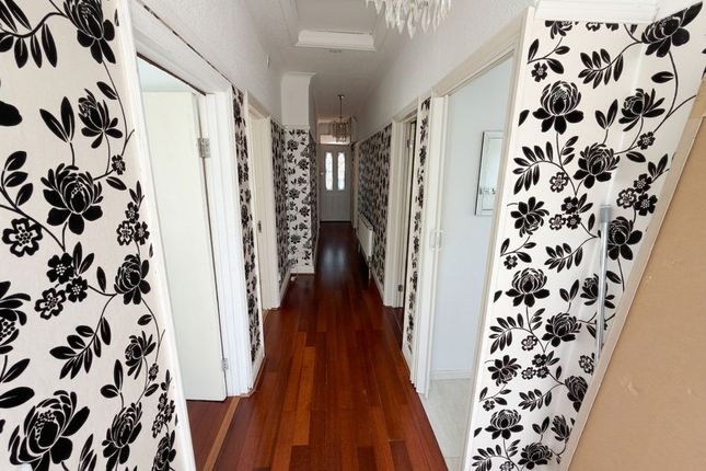 191 Crescent Road, Barnet photo 5