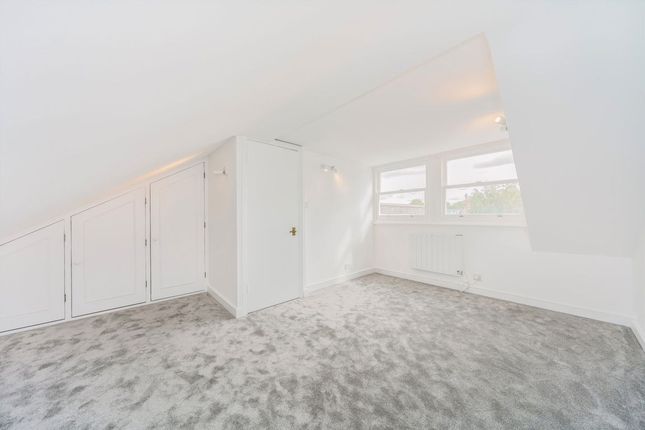 First Floor Flat, 9, Balliol Road, London photo 4