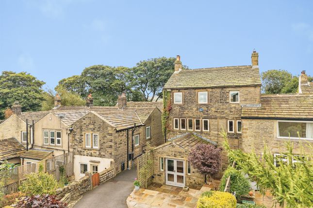 3-bed house on 8, Towngate, Holmfirth, £600,000
