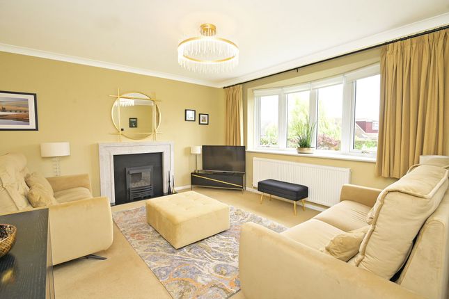 17 Brookfield, Harrogate photo 2