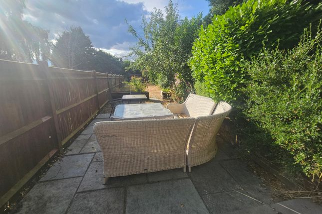 608, Maidstone photo 5