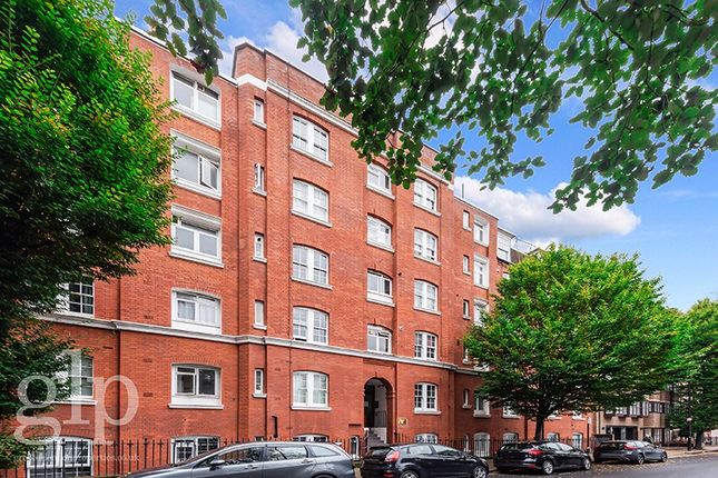Flat for sale in Rashleigh House, Thanet Street, London, Greater London