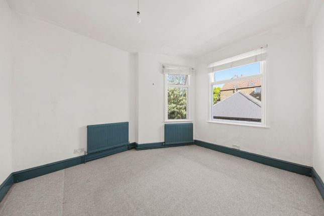 40a, Park Parade, London photo 4