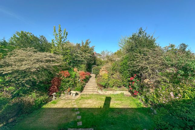 207a Pensby Road, Wirral photo 4