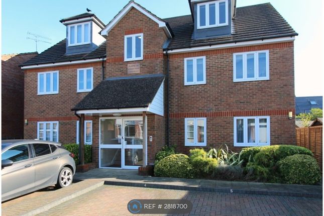 Studio flat on Ashbury Court, Beresford Road, St Albans, £1,220/mo