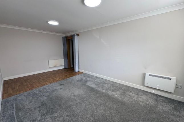 3 Brown Street, Bickershaw, Wigan photo 4