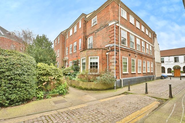 Flat for sale in Calvert Street, Norwich