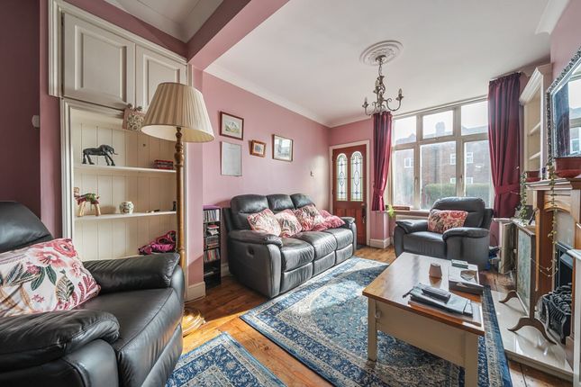 85 Woburn Road, Bedford photo 4