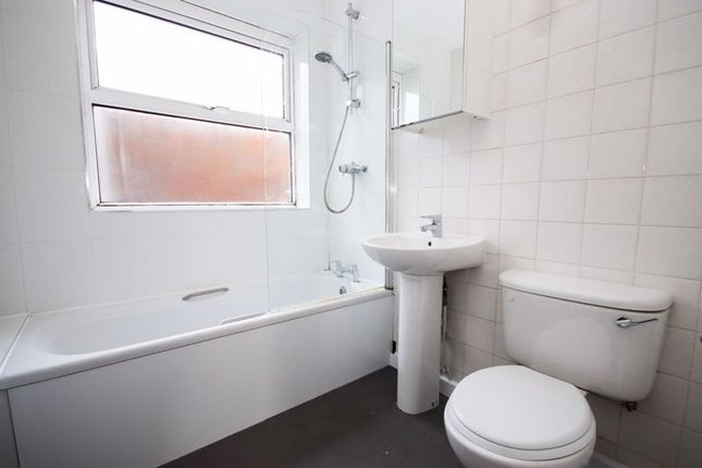 Flat for sale in Ardleigh Court, Shenfield, Brentwood