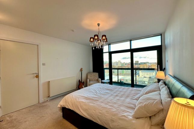 Flat for sale in Penthouse, 11/5, 98 Lancefield Quay