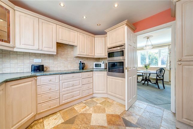 3, Hazel Close, Ripon photo 4