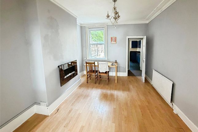 29, Victoria Road, South Yorkshire photo 2