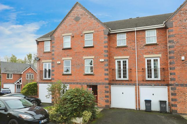 Thumbnail Town house for sale in Hammond Green, Wellesbourne, Warwick