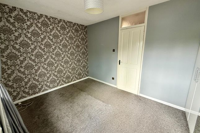 11 Harper Road, London photo 4