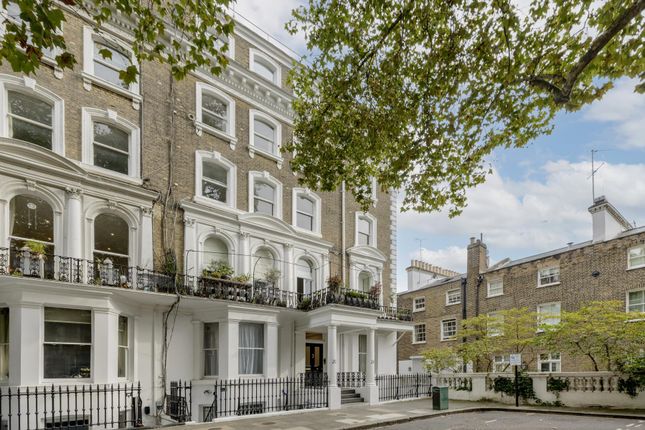 Flat 5 20, Beaufort Gardens, London photo 3