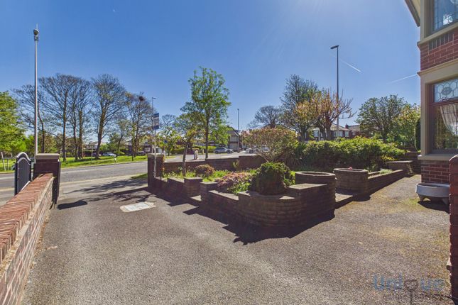 212, West Park Drive, Blackpool photo 4