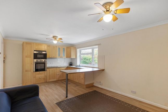 Flat for sale in Anerley Park Road, London