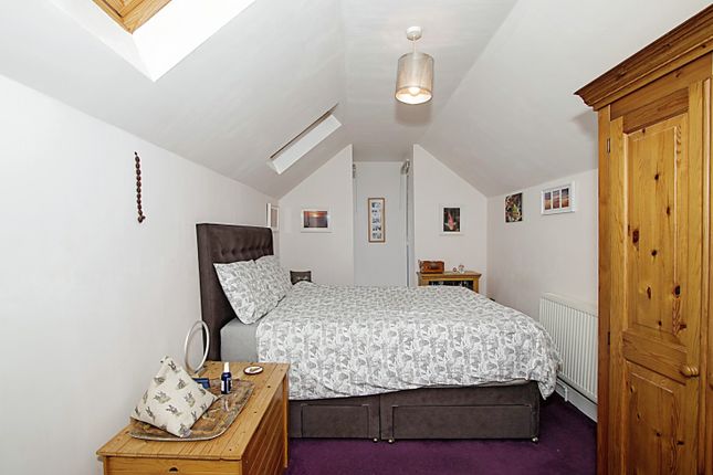 2 The Gables,, Lanhenvor Avenue, Cornwall photo 4