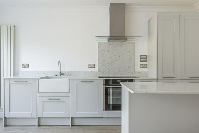10, Pagoda Grove, London photo 4
