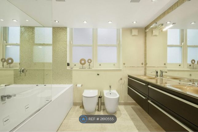 Flat, Collingham Road, London photo 2