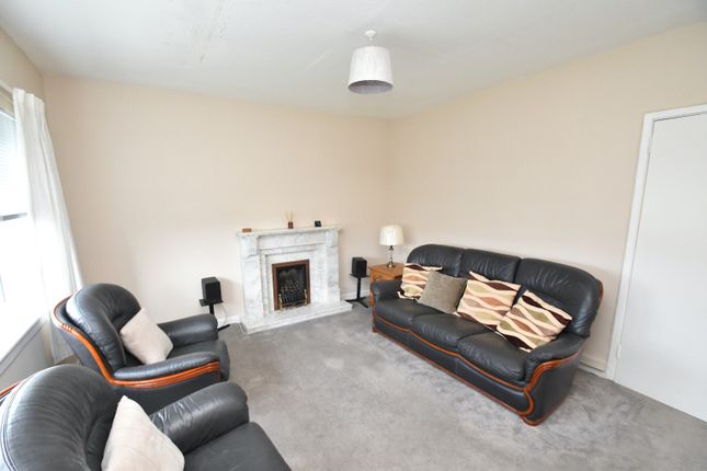 20, Deanfield Quadrant, Glasgow photo 4
