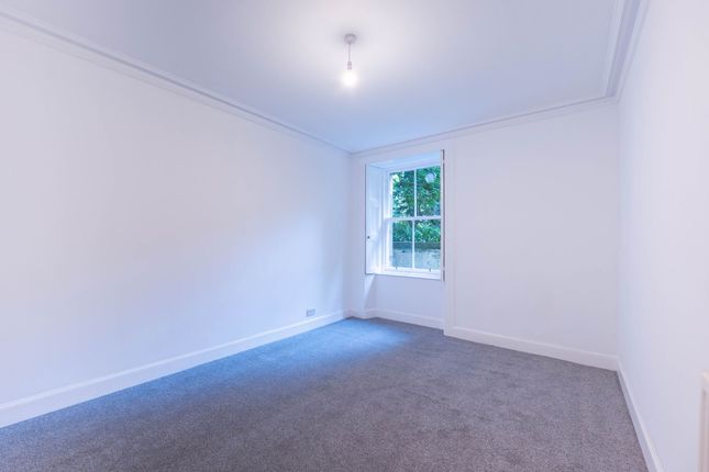 31/2 Warrender Park Road, Edinburgh photo 4
